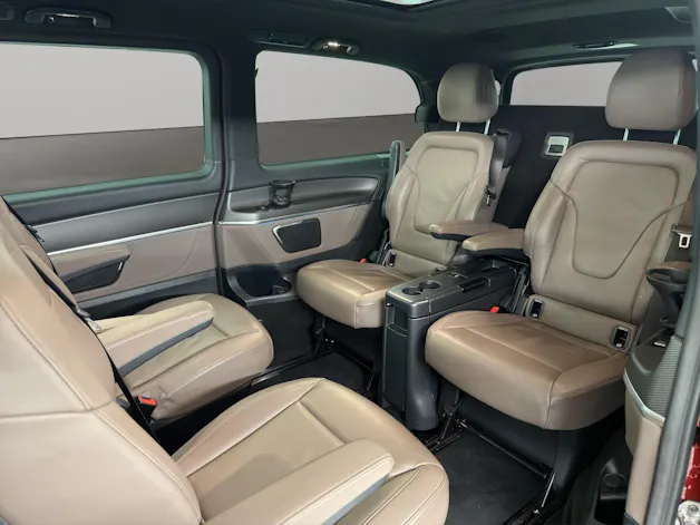 Mercedes-Benz V 300 d Swiss Ed. lang Van