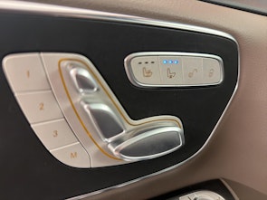 Vehicle image MERCEDES-BENZ V 300 d Swiss Ed. lang Van