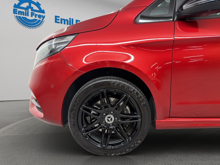 Vehicle image MERCEDES-BENZ V-CLASS