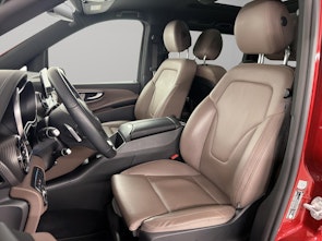 Vehicle image MERCEDES-BENZ V 300 d Swiss Ed. lang Van