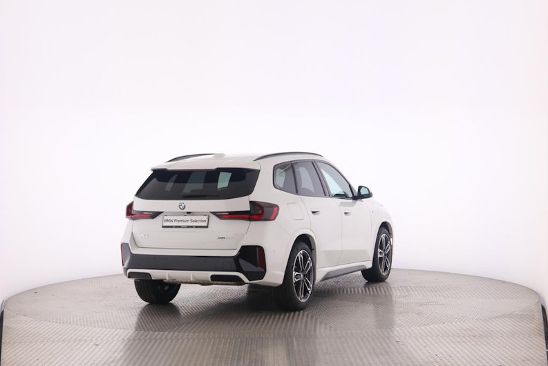 Vehicle image BMW X1
