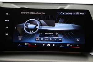 Vehicle image BMW X1 23i xDrive