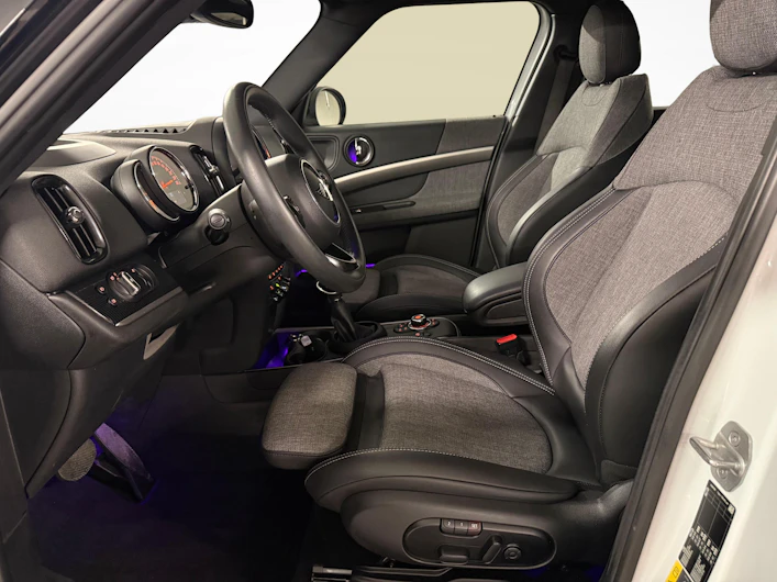 image du véhicule MINI COUNTRYMAN