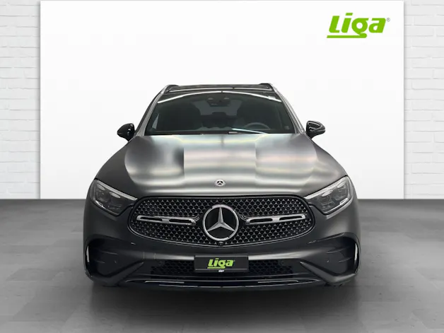 Mercedes-Benz GLC 220 d AMG Line 4Matic
