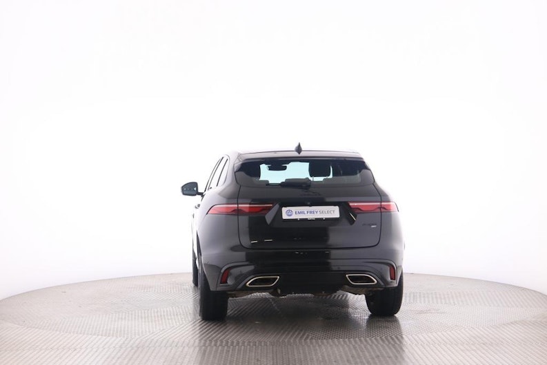 Vehicle image JAGUAR F-PACE