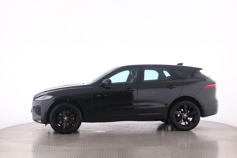 Vehicle image JAGUAR F-PACE