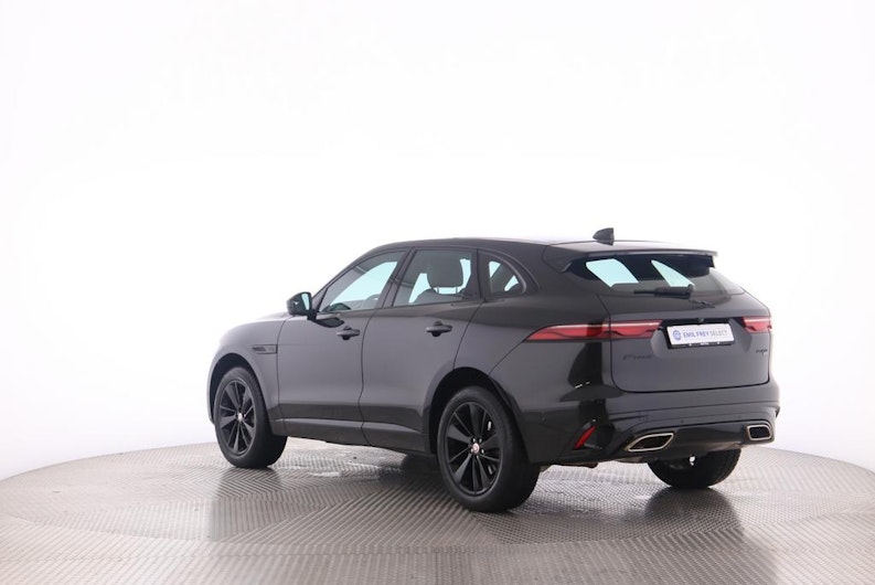 Vehicle image JAGUAR F-PACE
