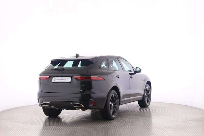 Vehicle image JAGUAR F-PACE