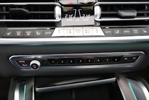 Vehicle image BMW X6 40i xDrive