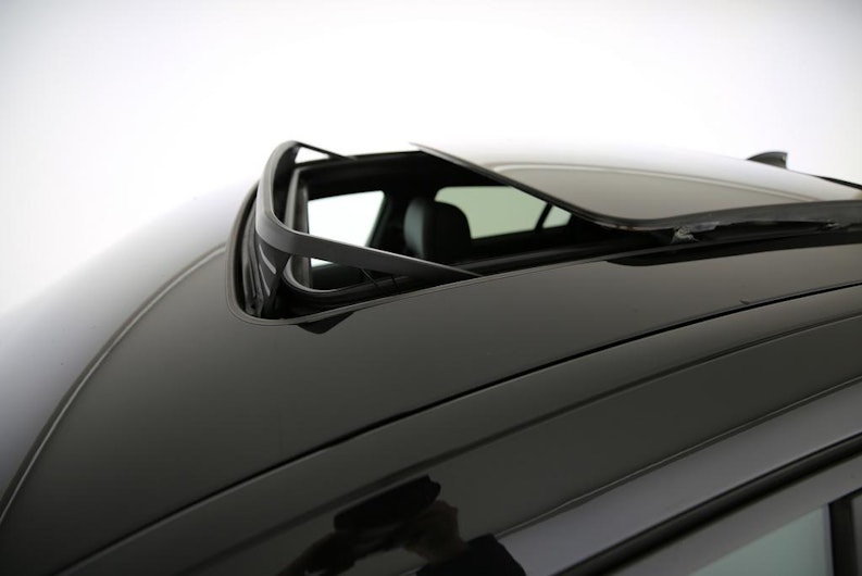 Vehicle image BMW X6