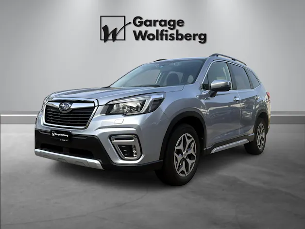 Subaru Forester Station 2.0i e-Boxer Swiss Plus