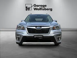 Subaru Forester Station 2.0i e-Boxer Swiss Plus