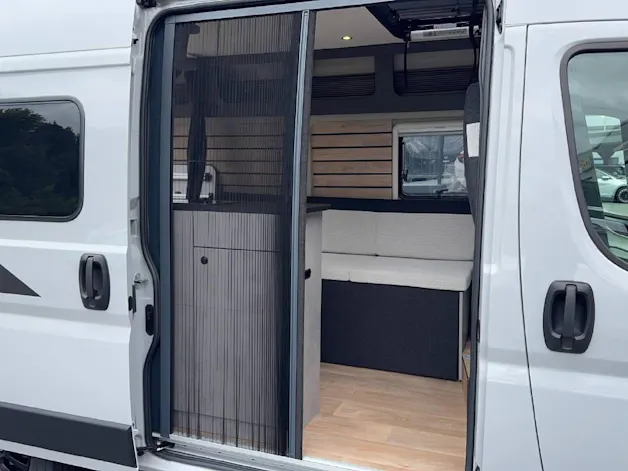 Opel Movano Flex 541 3.5 t L2 H2 2.2 TD 140 CROSSCAMP