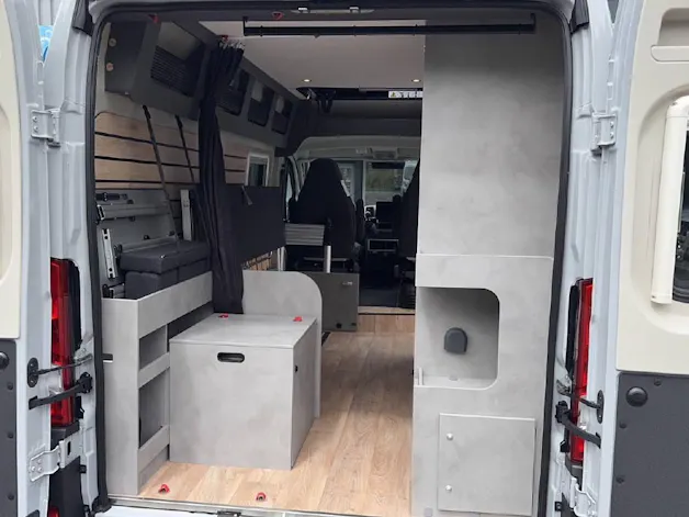 Opel Movano Flex 541 3.5 t L2 H2 2.2 TD 140 CROSSCAMP