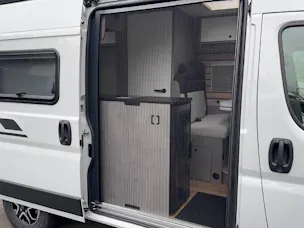 Peugeot Boxer ADVTR 5.4 DF 3.5t L2H2 2.2BlueHDi 140 CROSSCAMP