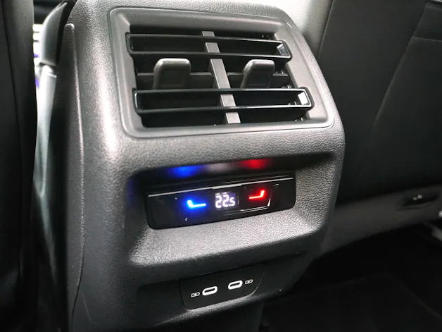 VW Tiguan 2.0 TSI DSG R-Line 4Motion