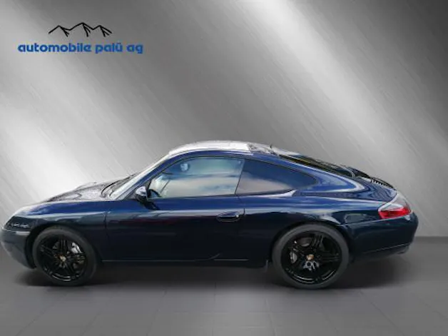 Porsche 911 Carrera 4