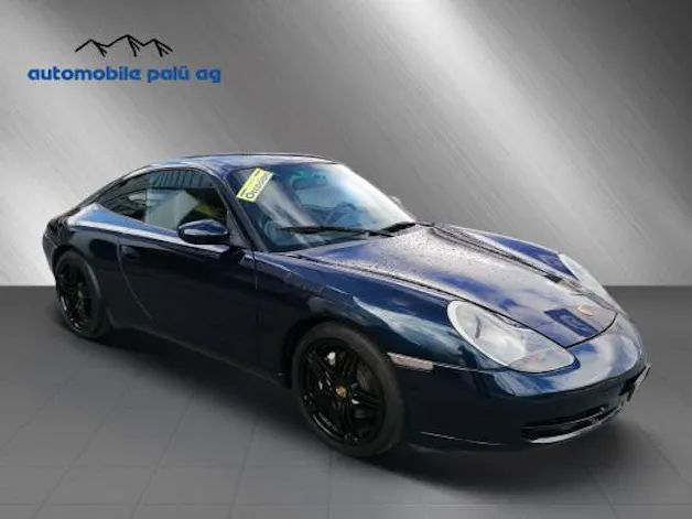 Porsche 911 Carrera 4