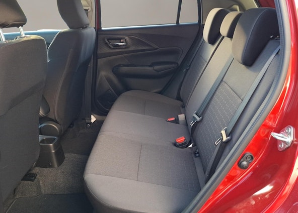 Vehicle image 10 Vehicle image 10