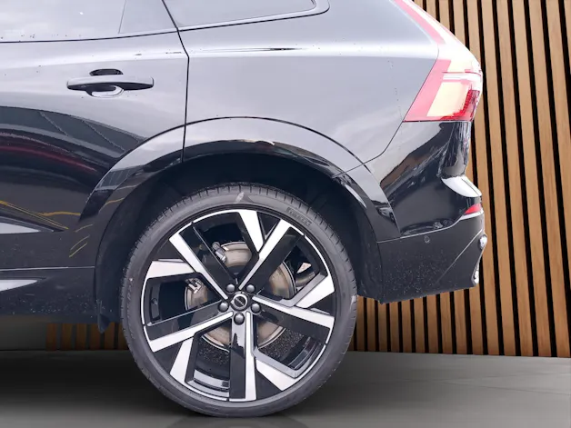 Volvo XC60 2.0 T8 TE Black Edition eAWD