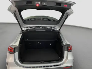 MERCEDES-BENZ GLA 200 AMG Line 4MATIC