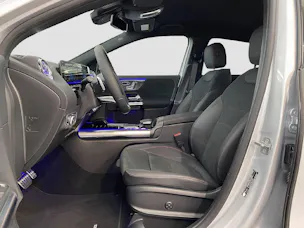 MERCEDES-BENZ GLA 200 AMG Line 4MATIC