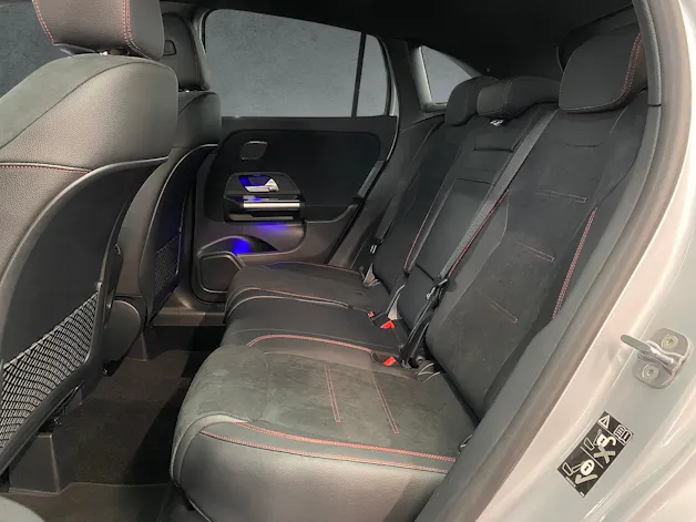 Mercedes-Benz GLA 200 AMG Line 4MATIC
