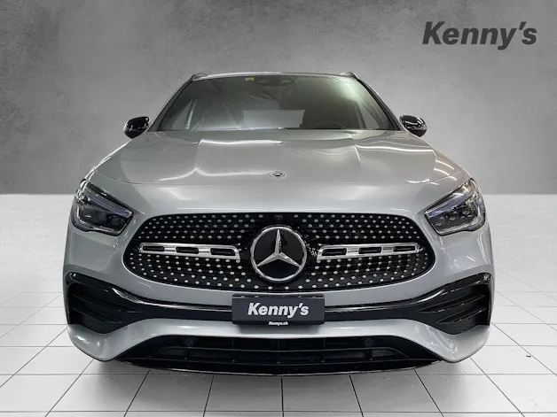 Mercedes-Benz GLA 200 AMG Line 4MATIC