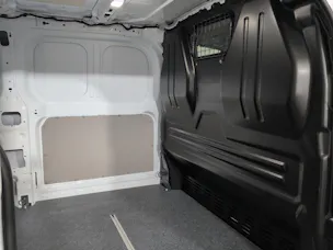 VW Transporter 2.0 TDI Lang Automat