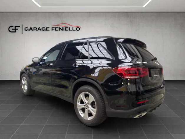 Mercedes-Benz GLC 300 AMG Line 4m