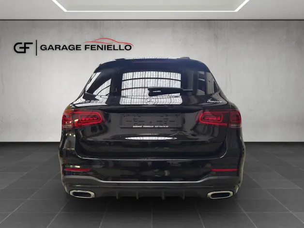 Mercedes-Benz GLC 300 AMG Line 4m