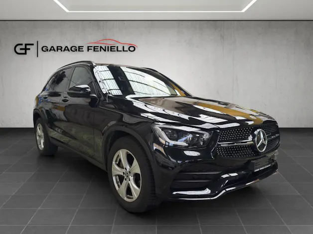 Mercedes-Benz GLC 300 AMG Line 4m