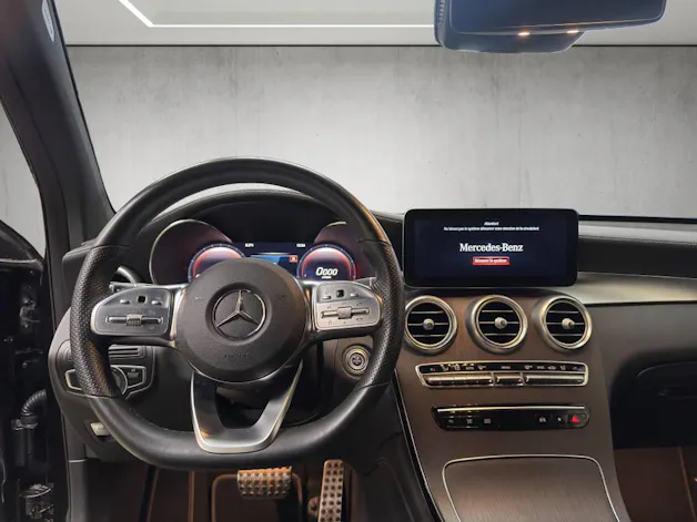 Mercedes-Benz GLC 300 AMG Line 4m