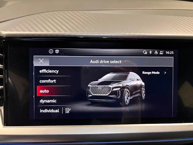 Audi Q4 e-tron 50 quattro