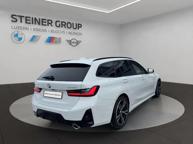 BMW 320d xDrive 48V Touring Steptronic M Sport