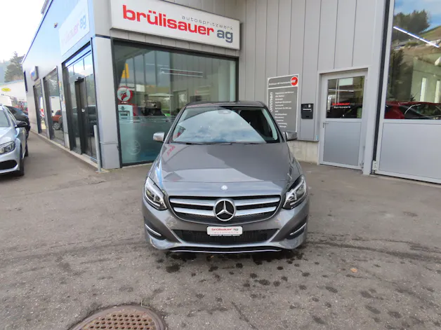 Mercedes-Benz B 220 d Swiss Star 4m