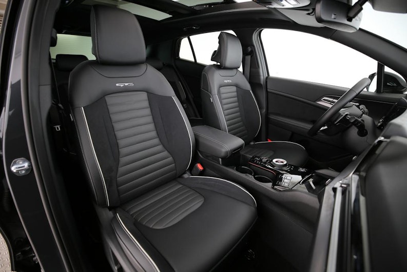 Vehicle image KIA SPORTAGE