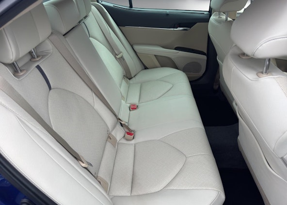 Vehicle image 13 Vehicle image 13