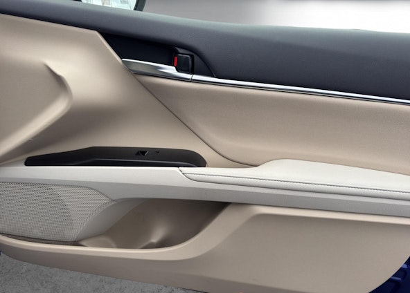 Vehicle image 15 Vehicle image 15