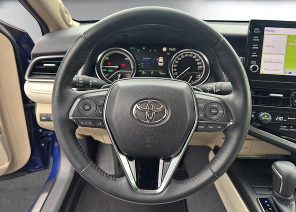 Vehicle image 9 Vehicle image 9