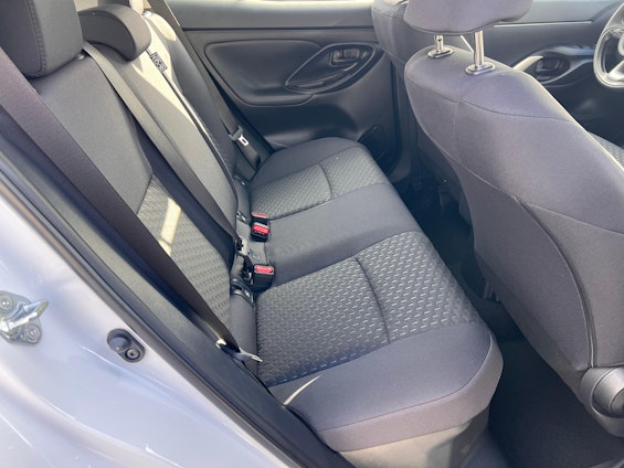 Vehicle image 10 Vehicle image 10