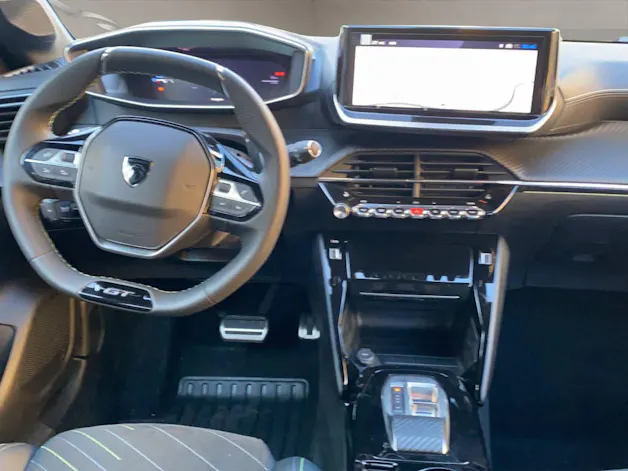 Peugeot 208 Hybrid 110 e-DCS6 GT