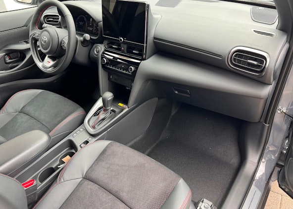 Vehicle image 13 Vehicle image 13