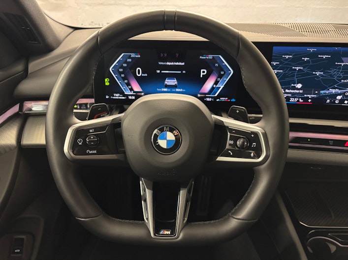 Vehicle image BMW 5 SERIES