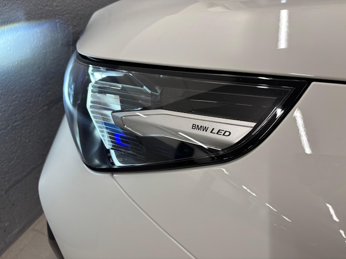 Vehicle image BMW 5 SERIES