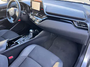 Toyota C-HR 2.0 VVTi HSD Trend