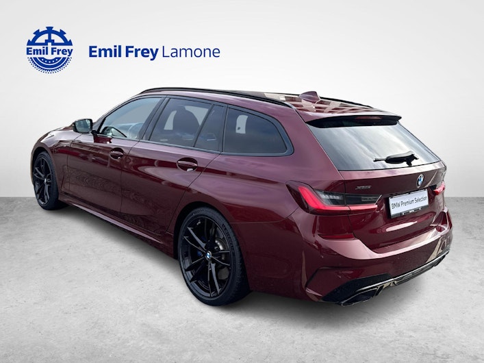 Vehicle image BMW 3 SERIES