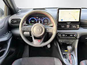 Toyota Yaris 1.5 VVT-i HSD GR Sport