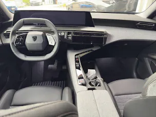 Peugeot 3008 1.6 Plug-in Hybrid Allure