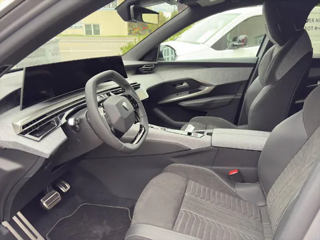 Peugeot 3008 1.2 Hybrid GT